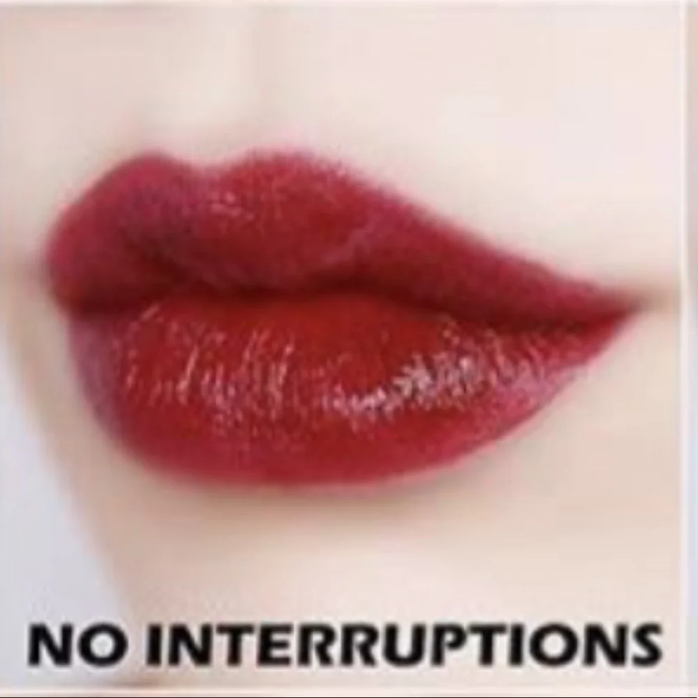 💄MAC VERSICOLOUR VARNISH CREAM LIP STAIN No Interruptions